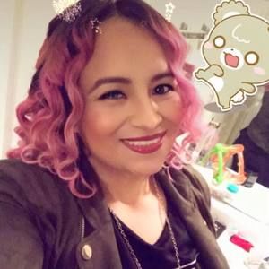 Meet your Posher, Janeth